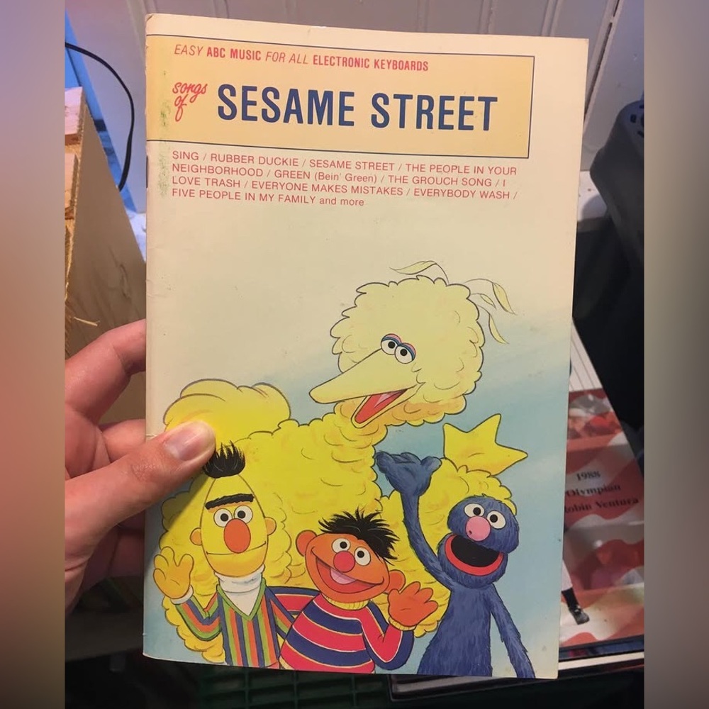 1987 S E S A M E songs for the electric keyboard